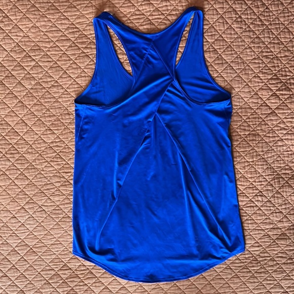 Lark blue Lululemon Essential Tank Pleated size 4 - Picture 2 of 5